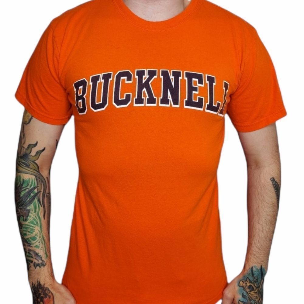 BUCKNELL UNIVERSITY Champion shirt orange short sleeve t-shirt M
